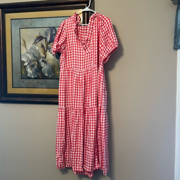 Crown and Ivy Dress - Picture 1 of 1